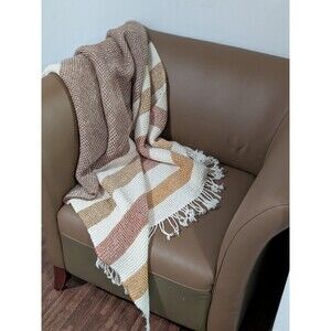 Nido Notte Italian Luxury Cozy Throw Blanket Or shawl Cottagecore EUC